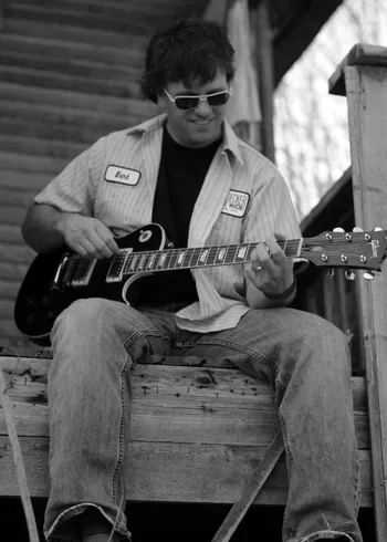 Chad Hollister selected press photo 7